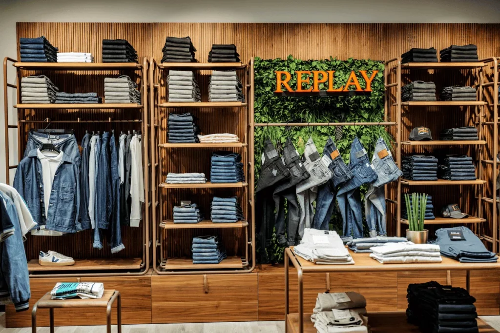 présentoirs de jeans pour homme
