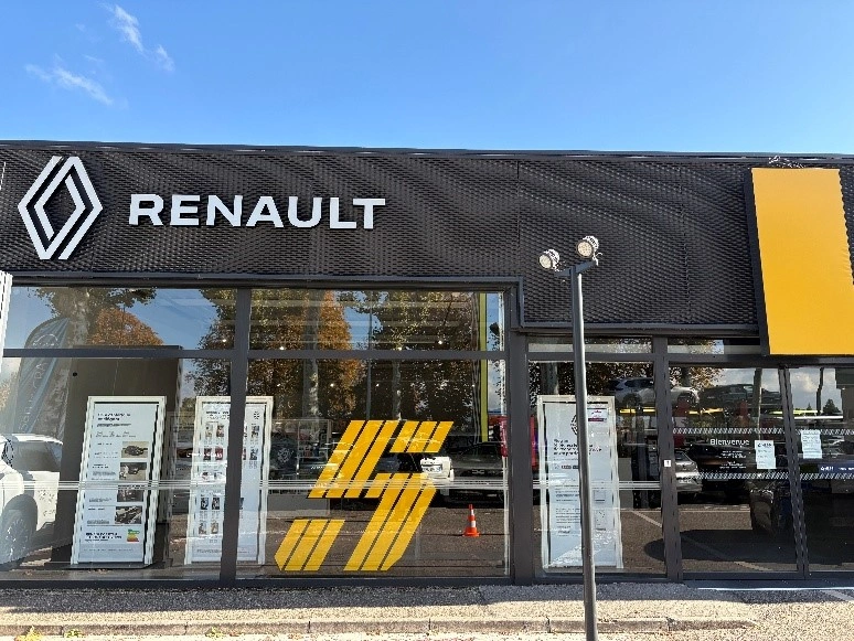 Renault Dacia Colmar – HESS Automobile